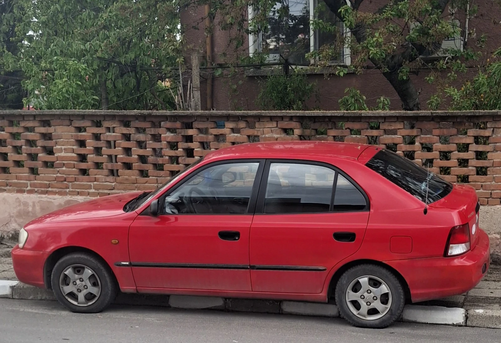 Hyundai Accent