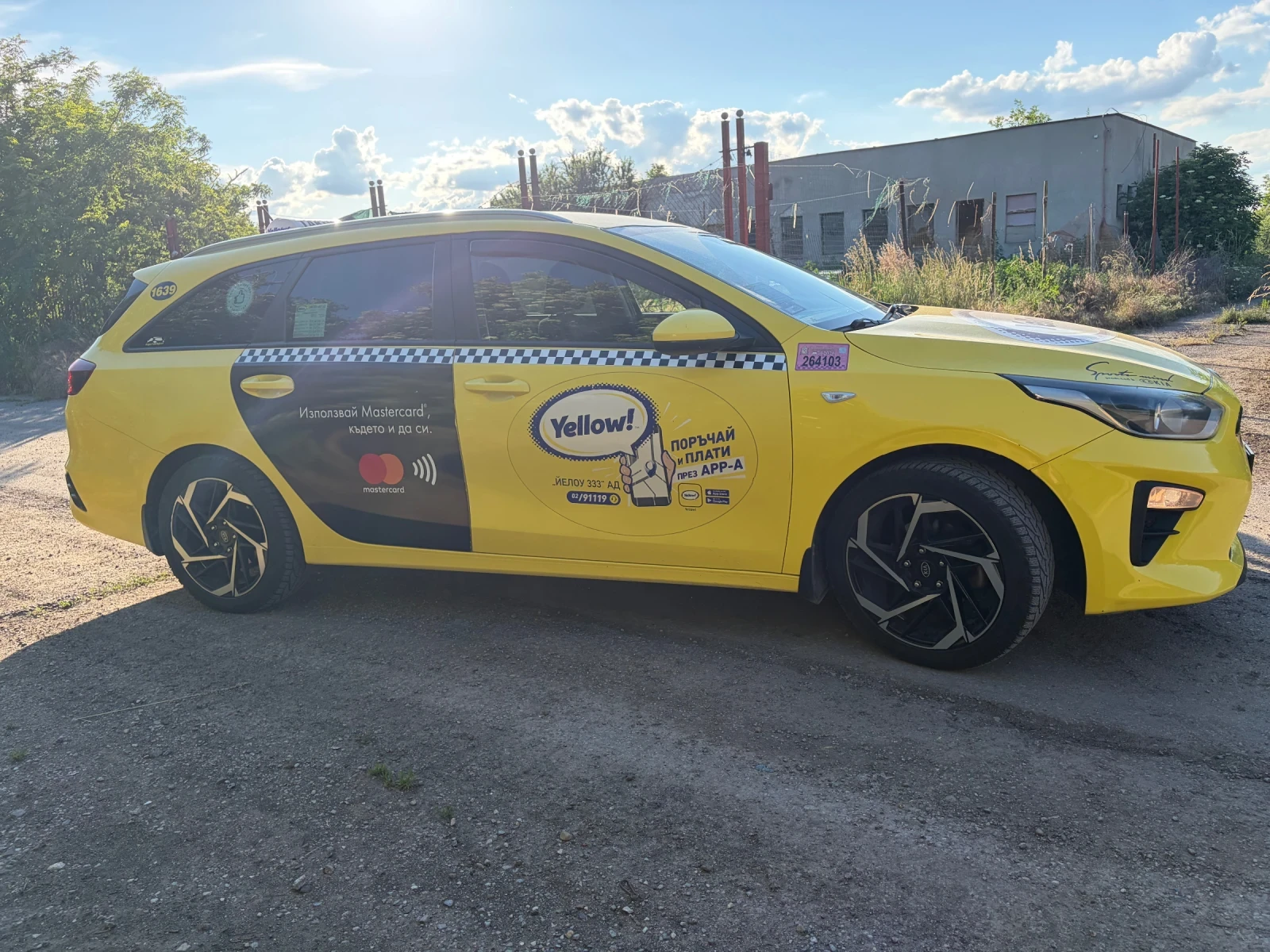 Kia Ceed, снимка 4 - Автомобили и джипове - 54824700