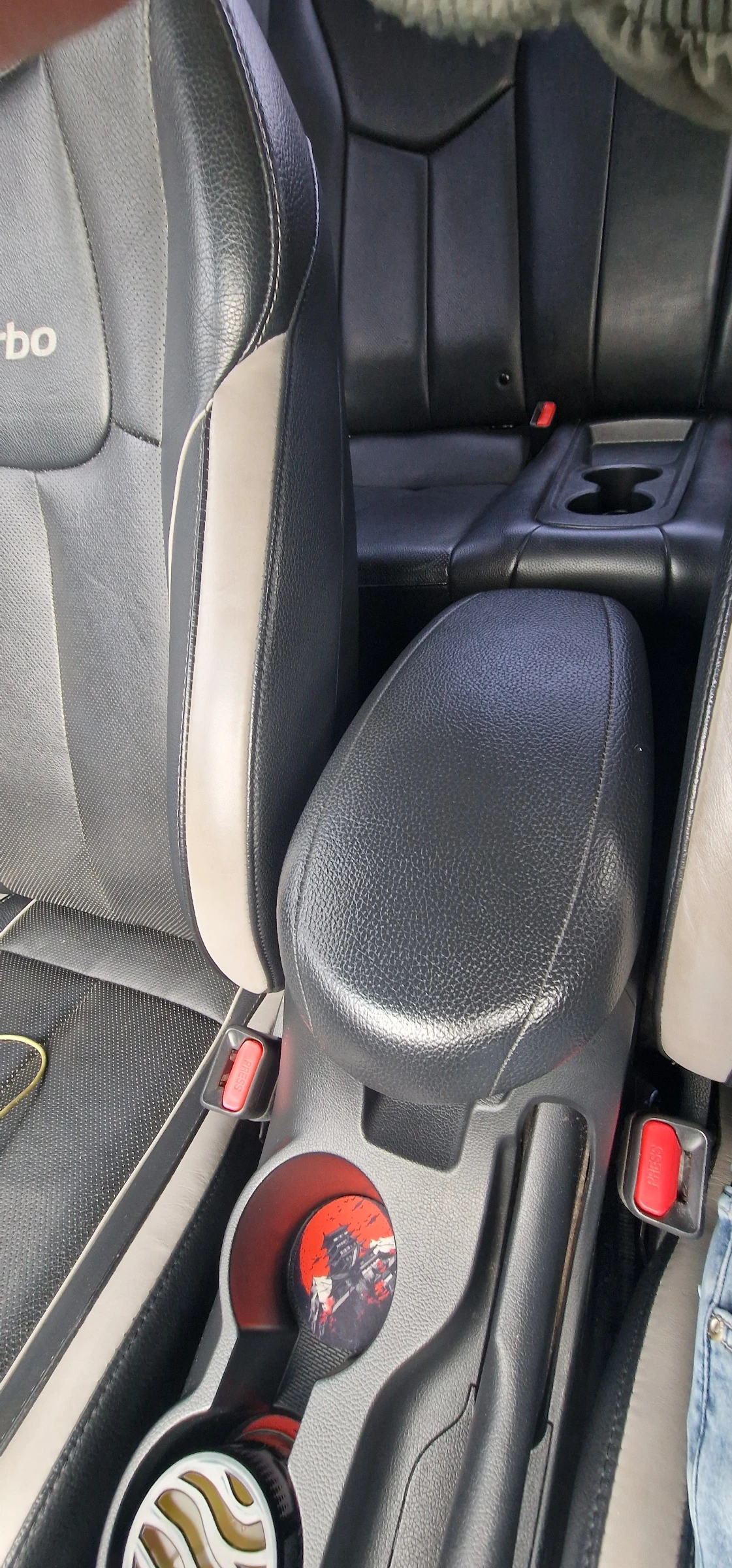 Hyundai Veloster  FS, снимка 15 - Автомобили и джипове - 54994537
