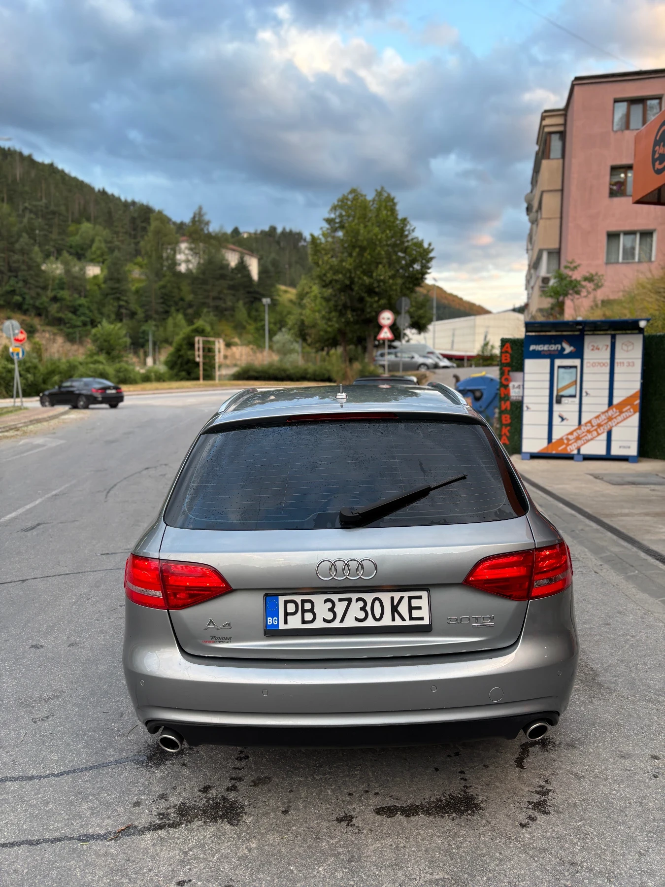 Audi A4, снимка 2 - Автомобили и джипове - 55192520