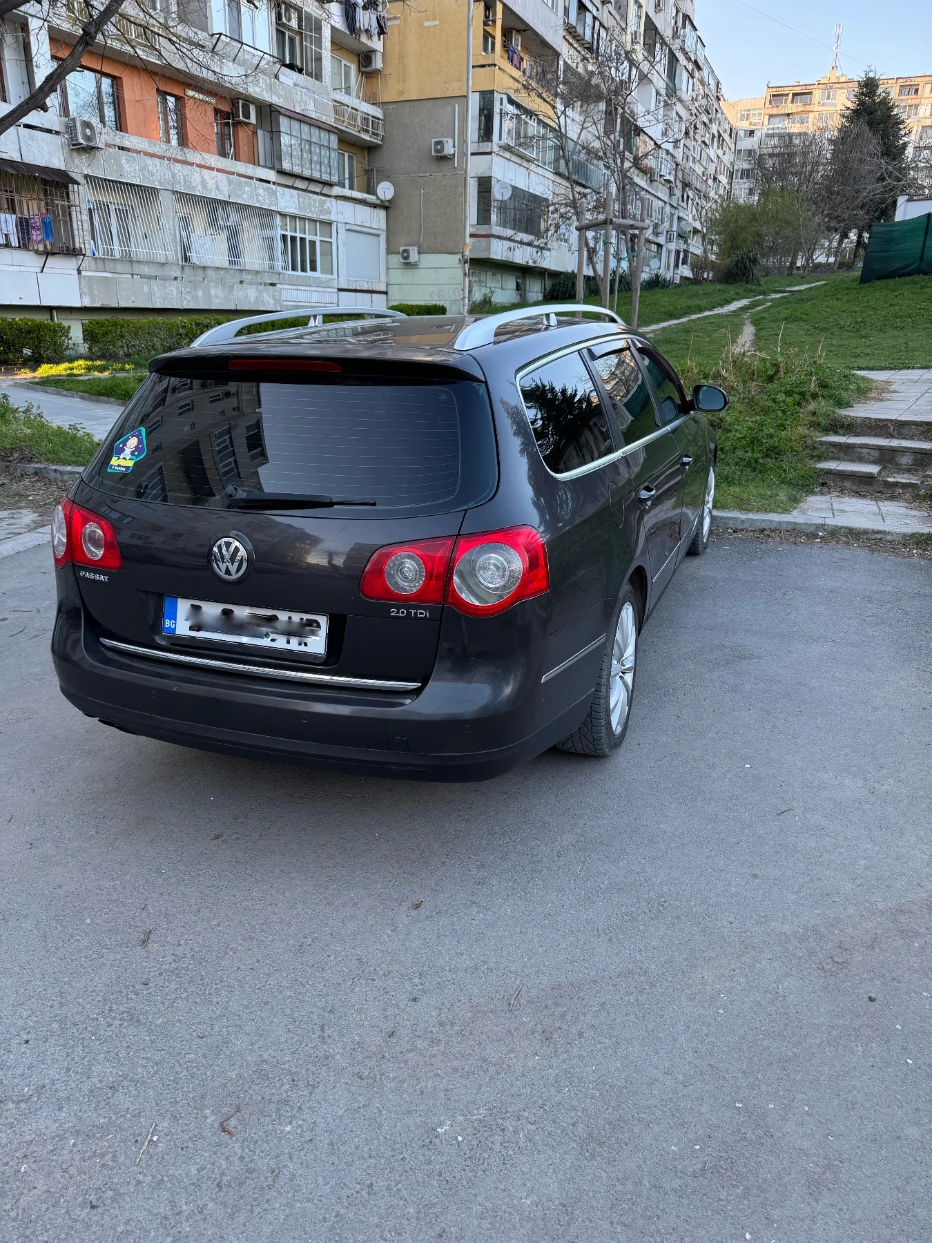 VW Passat 2.0 TDI BMP, снимка 5 - Автомобили и джипове - 55436386