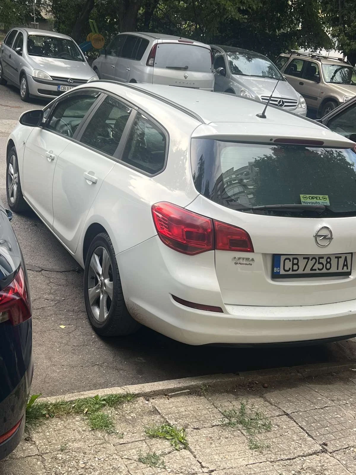 Opel Astra, снимка 4 - Автомобили и джипове - 55494600
