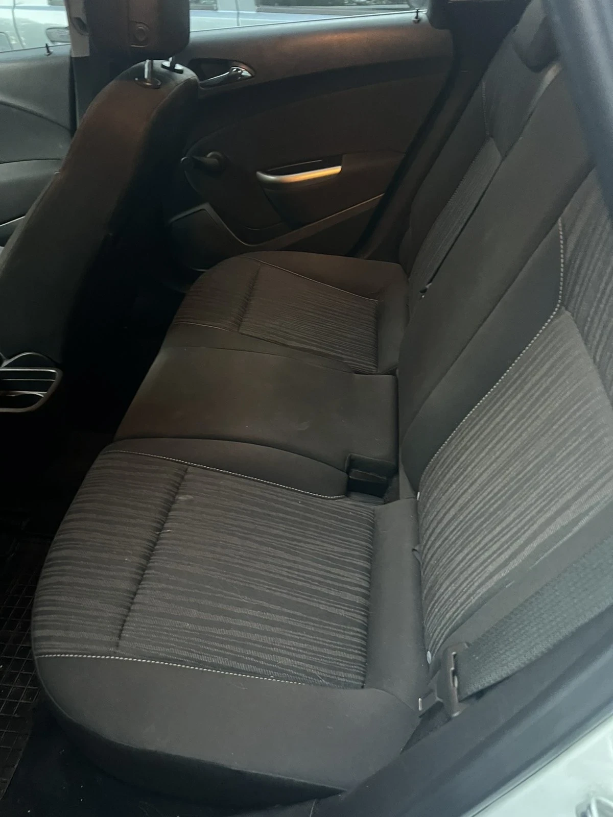 Opel Astra, снимка 6 - Автомобили и джипове - 55494600