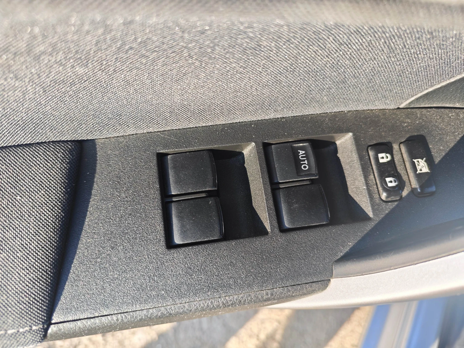 Toyota Corolla, снимка 3 - Автомобили и джипове - 55694000