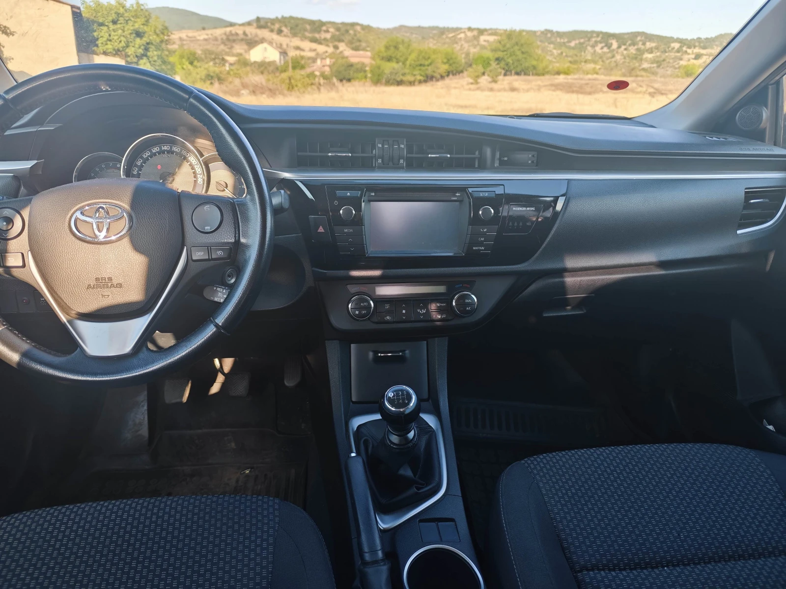Toyota Corolla, снимка 5 - Автомобили и джипове - 55694000