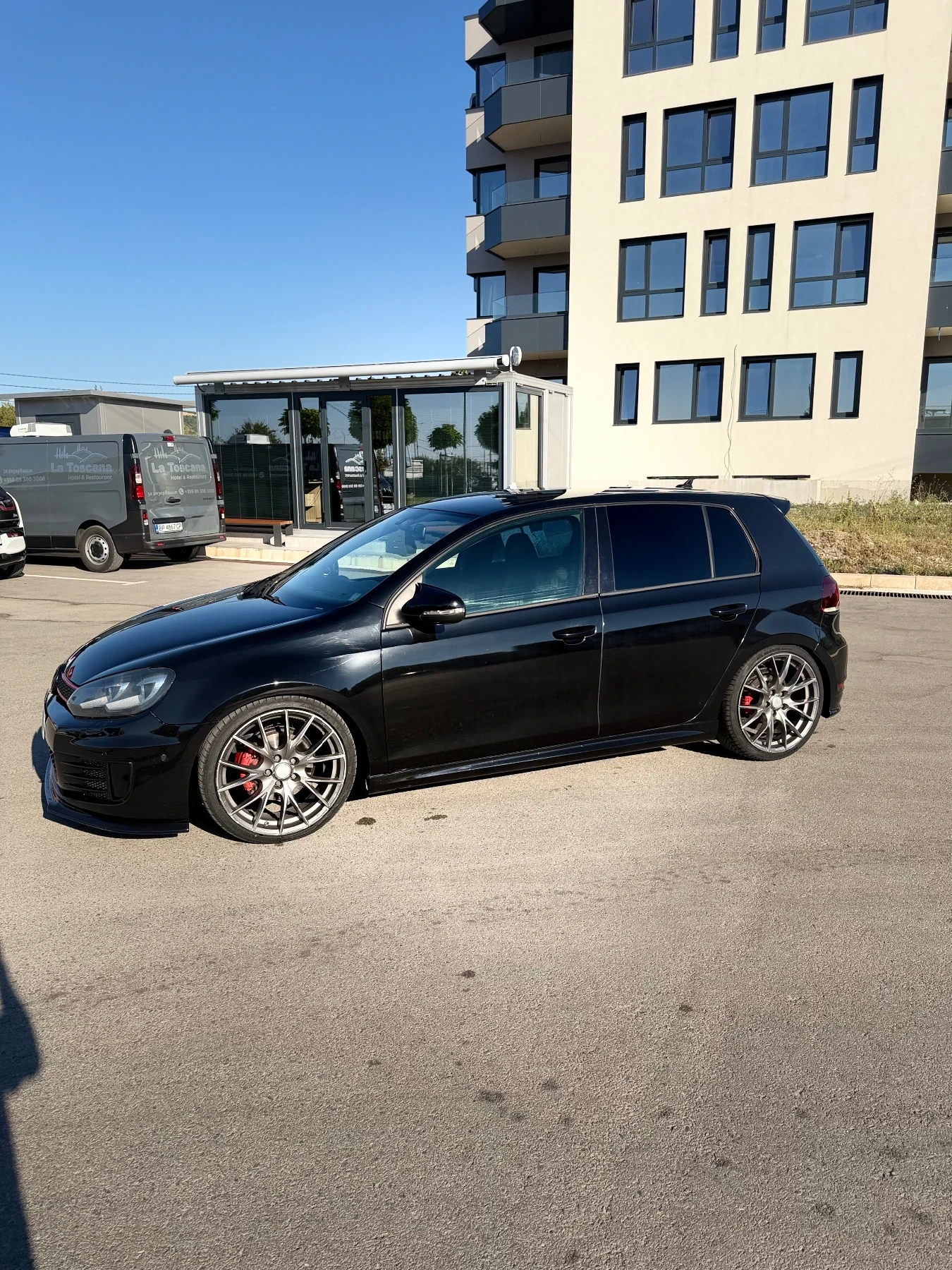 VW Golf, снимка 2 - Автомобили и джипове - 55744654