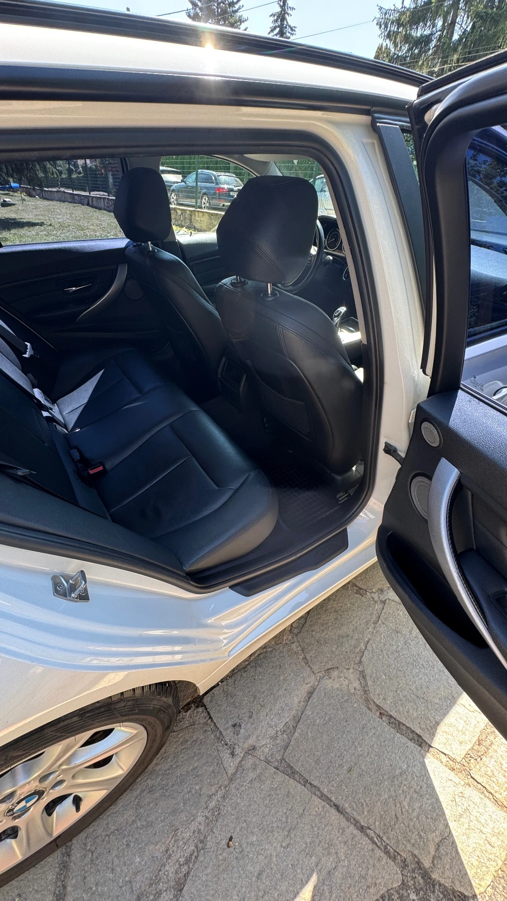 BMW 320 F31, снимка 10 - Автомобили и джипове - 55891189