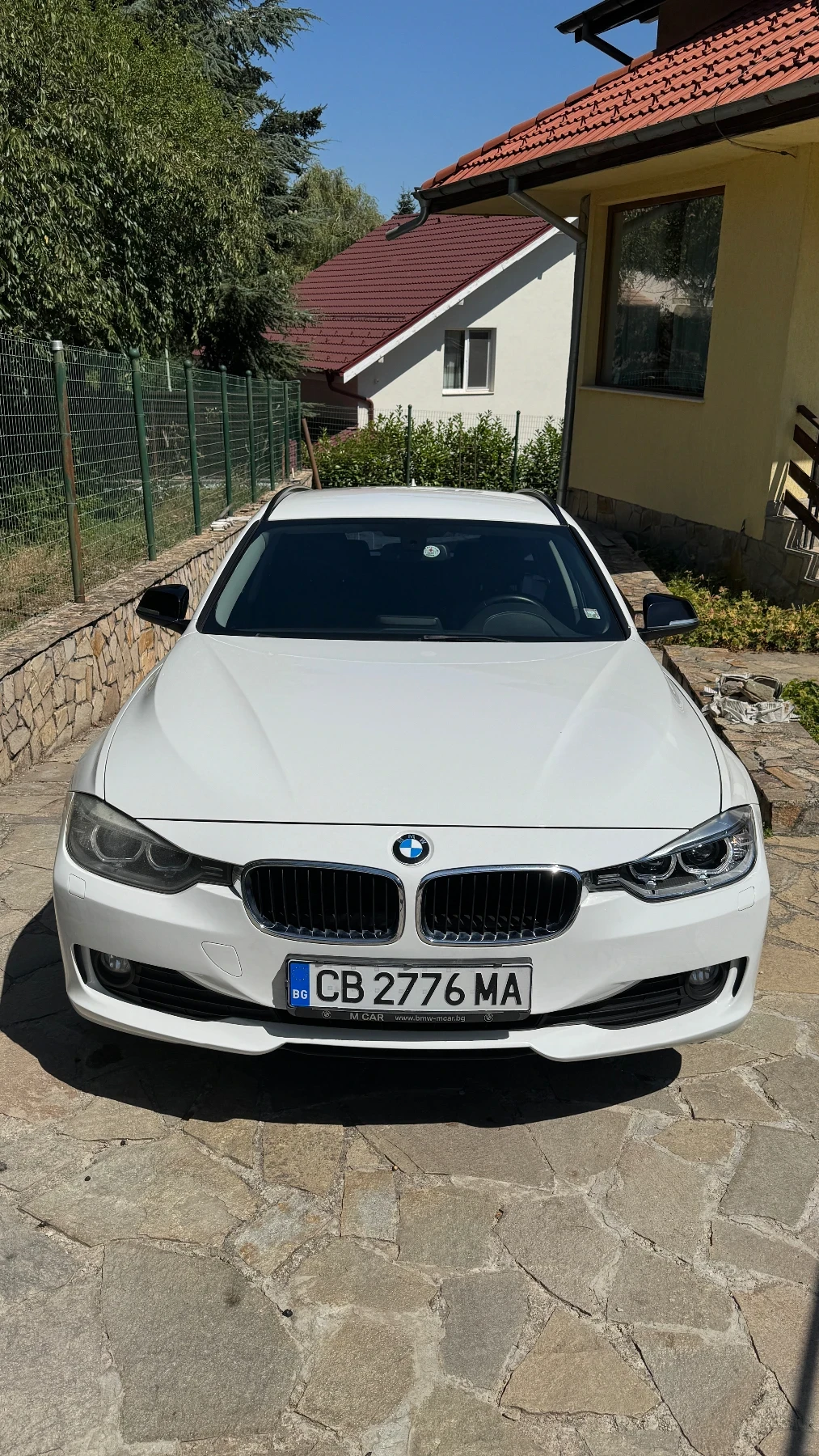 BMW 320 F31
