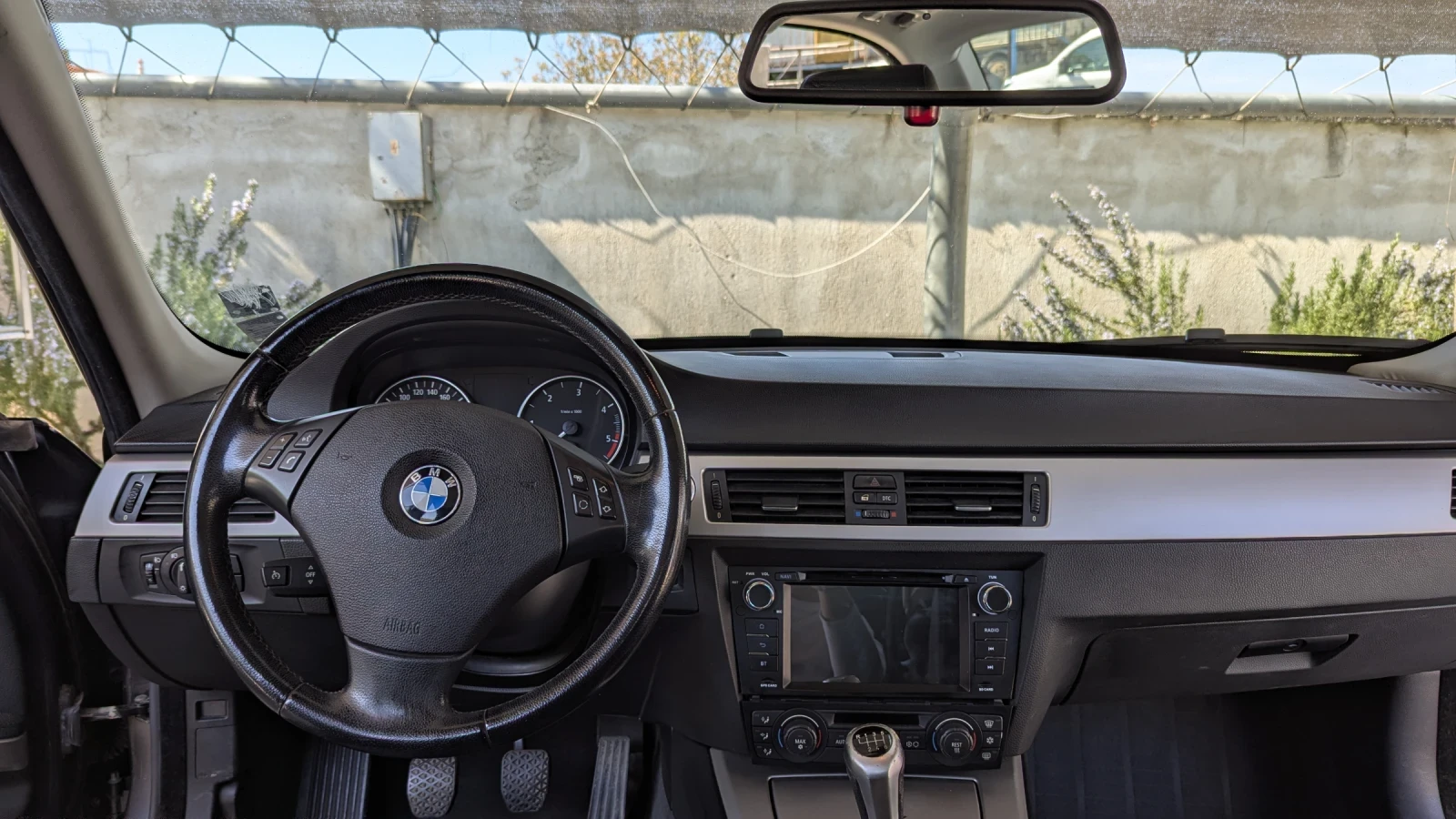 BMW 320, снимка 6 - Автомобили и джипове - 56551806