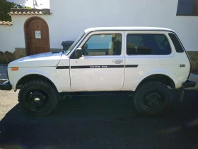 Обява за продажба на Lada Niva 21214 ~5 300 лв. - изображение 1