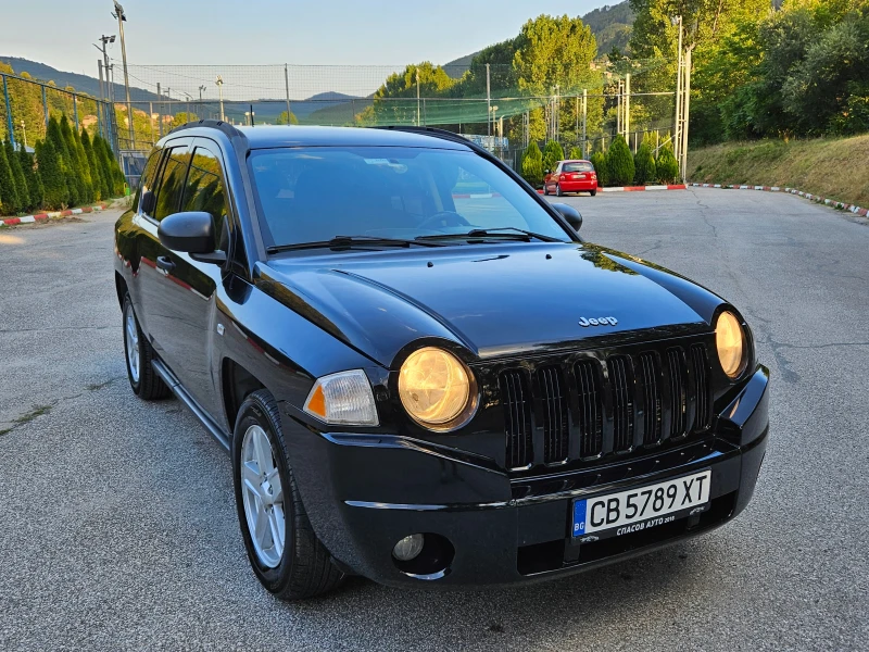 Jeep Compass 2.0Tdi 4x4/Klimatik/Euro-4, снимка 10 - Автомобили и джипове - 46832057