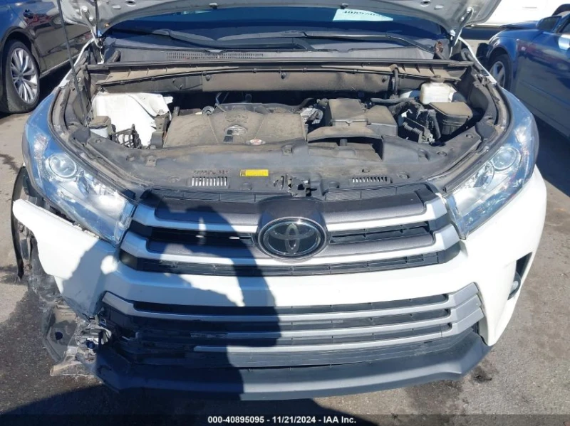 Toyota Highlander * XLE* , снимка 7 - Автомобили и джипове - 48614445