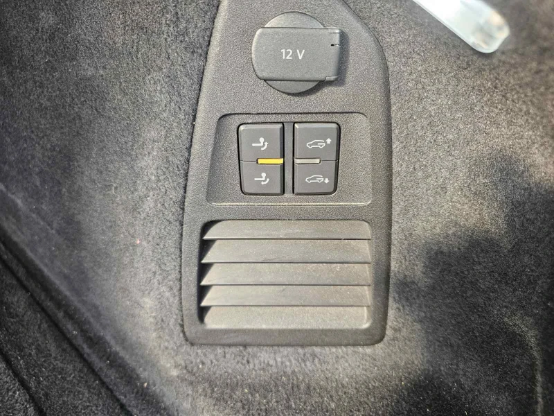 VW Touareg 3.0 dCi 286 hp, снимка 13 - Автомобили и джипове - 51963246