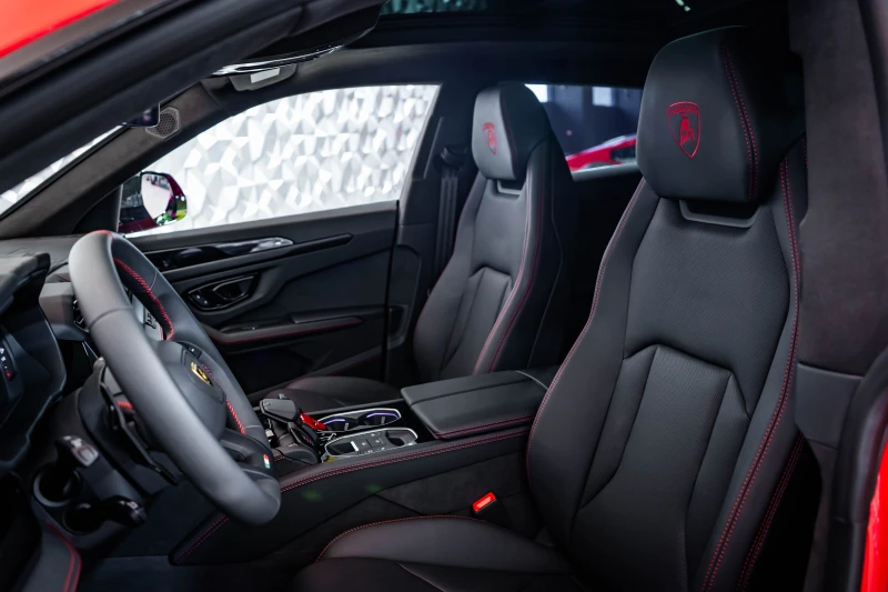 Lamborghini Urus SE Rosso Mars, снимка 12 - Автомобили и джипове - 52614577