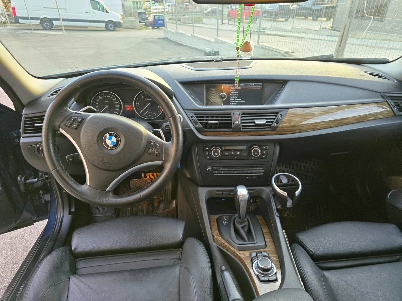 BMW X1 2.3d Xdrive, снимка 9 - Автомобили и джипове - 53513779