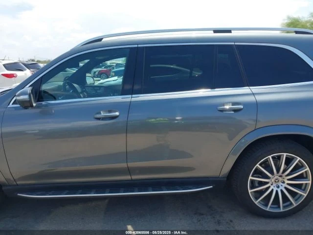 Mercedes-Benz GLS580 * 4MATIC* * АвтоКредит*  - изображение 9