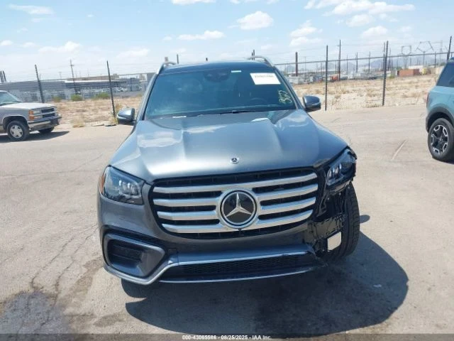 Mercedes-Benz GLS580 * 4MATIC* * АвтоКредит*  - изображение 4