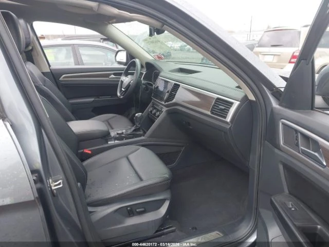 VW Atlas 3.6L V6 SEL / 4Х4 / 7 МЕСТА / ЛИЗИНГ, снимка 5 - Автомобили и джипове - 54683316