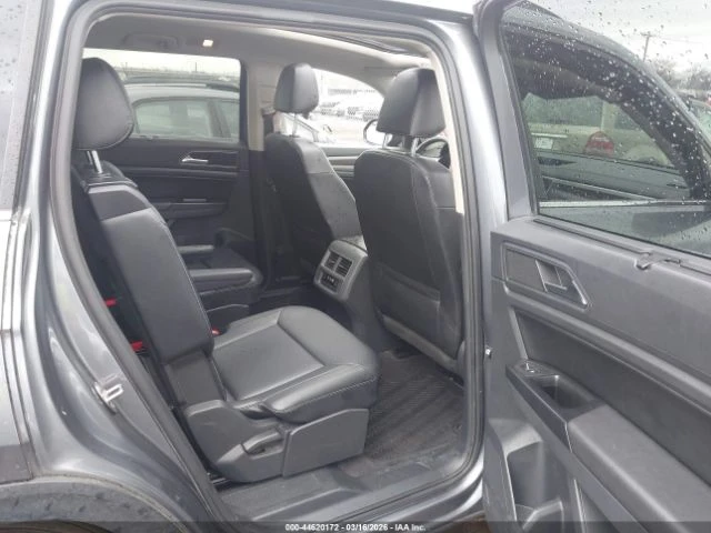 VW Atlas 3.6L V6 SEL / 4Х4 / 7 МЕСТА / ЛИЗИНГ, снимка 8 - Автомобили и джипове - 54683316