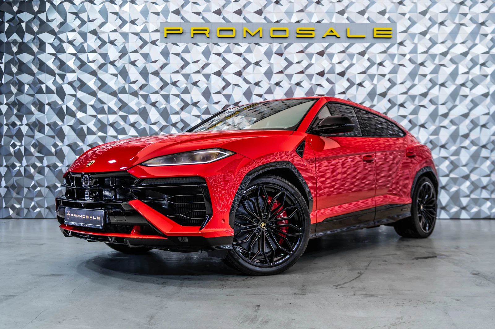 Lamborghini Urus SE Rosso Mars, снимка 1