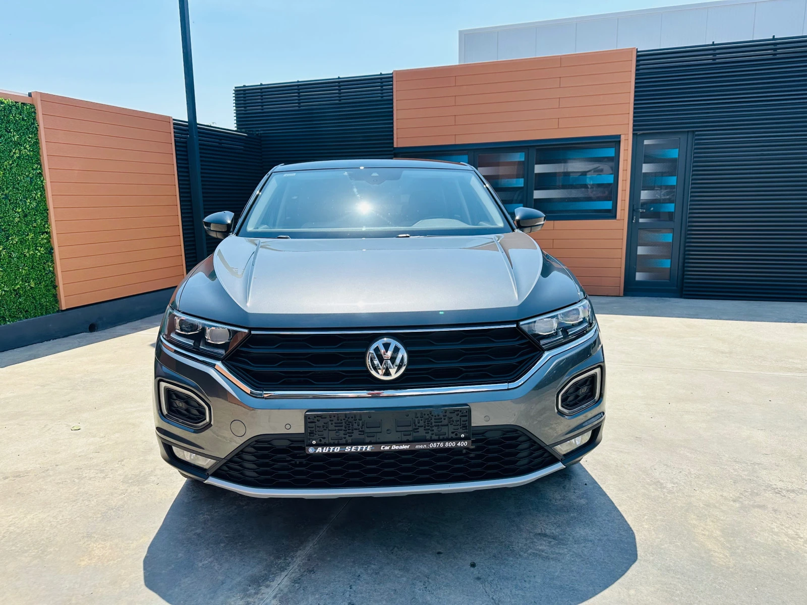 VW T-Roc 2.0TDI/DSG/4-motion/Distronic/Led/Navi/Camera - изображение 2