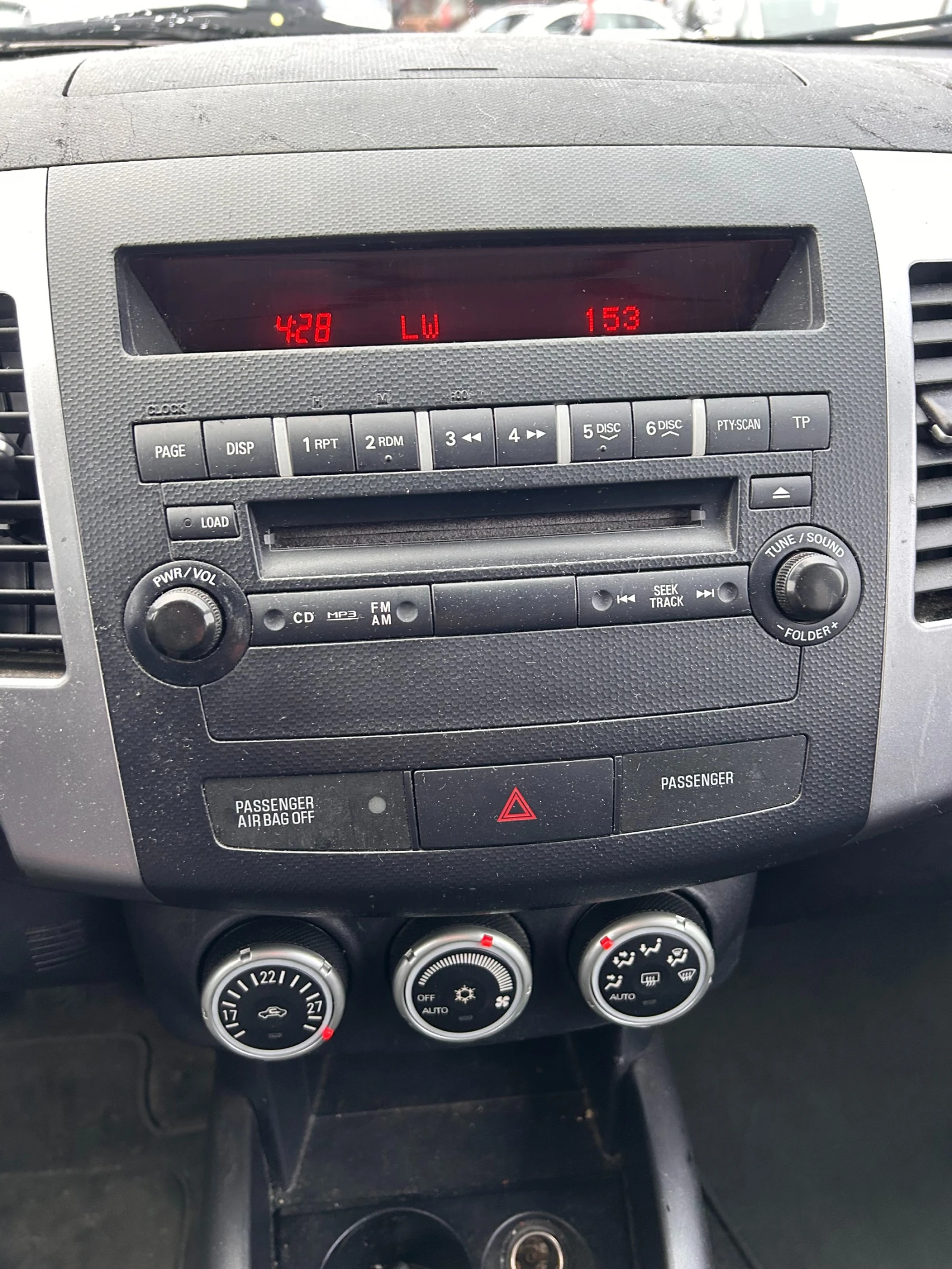 Mitsubishi Outlander 2.4i EURO 4 | Mobile.bg   12