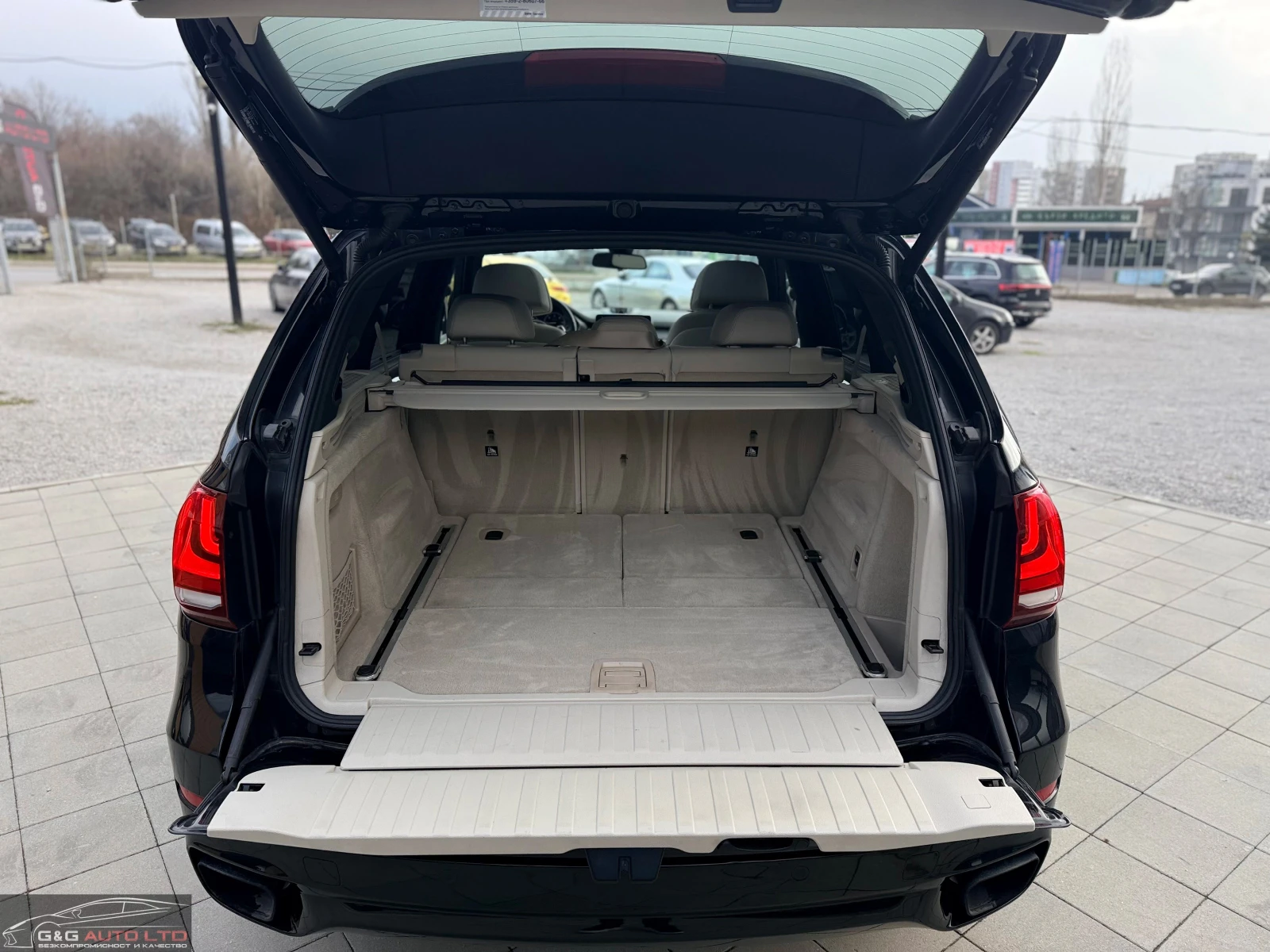 BMW X5 M50D/381HP/CAM/HUD/B&O/PANO/KEY-GO/NIGHT/ОБДХ/7сед - изображение 6