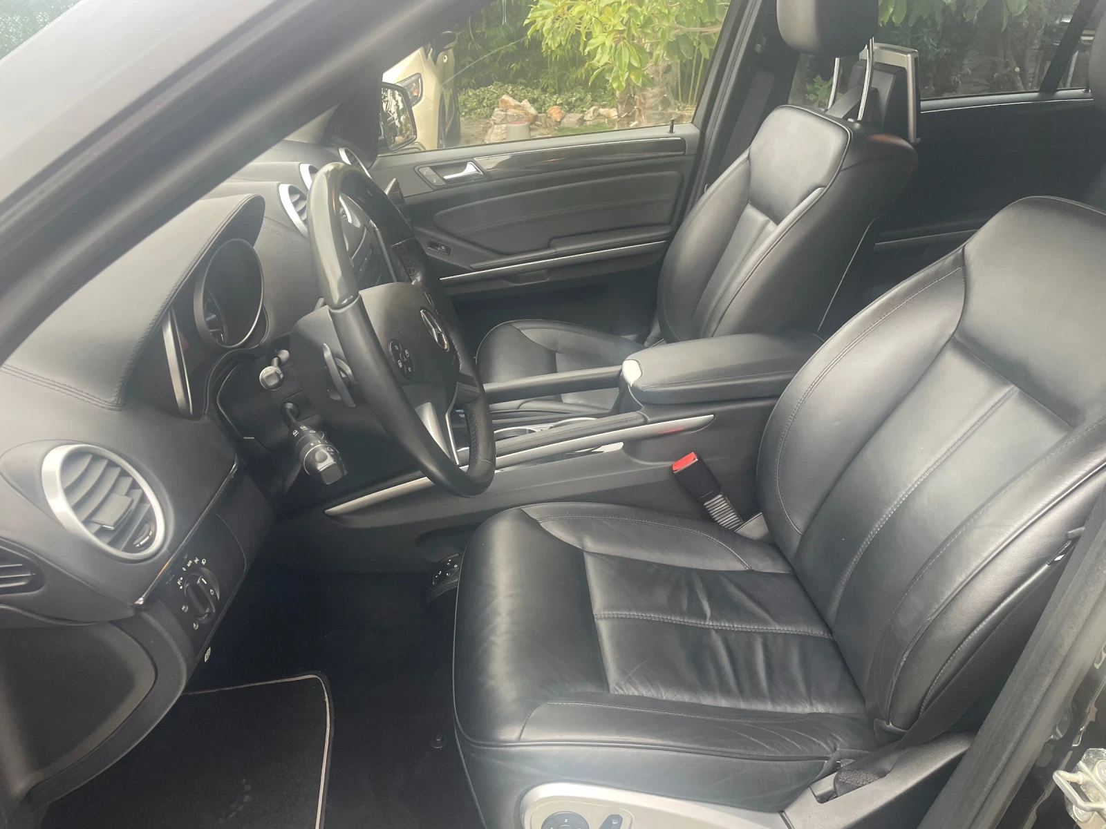 Mercedes-Benz GL 550 388кс 64028км Япония - изображение 9