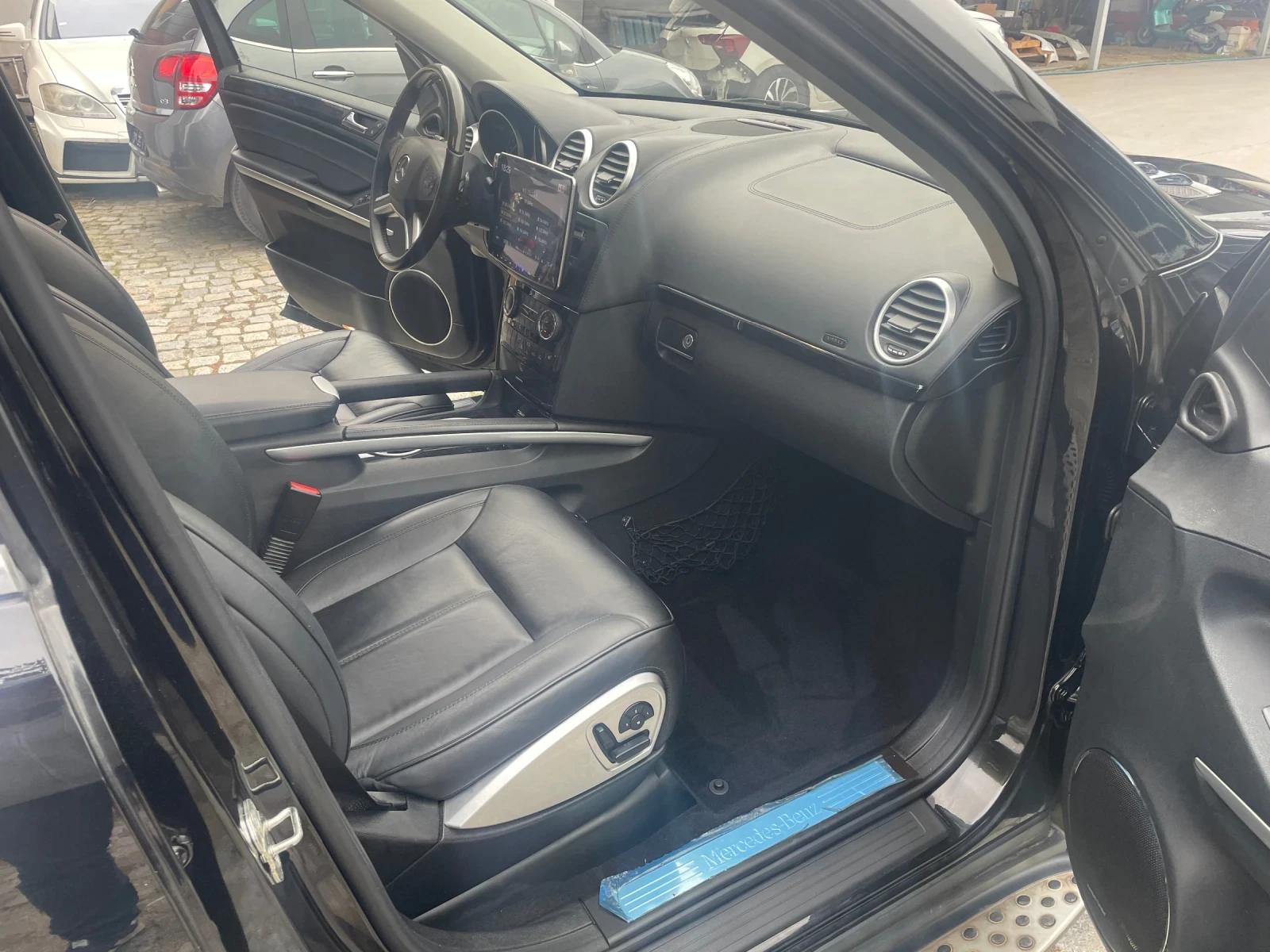 Mercedes-Benz GL 550 388�� 64028�� ������ | Mobile.bg � ����������� 12