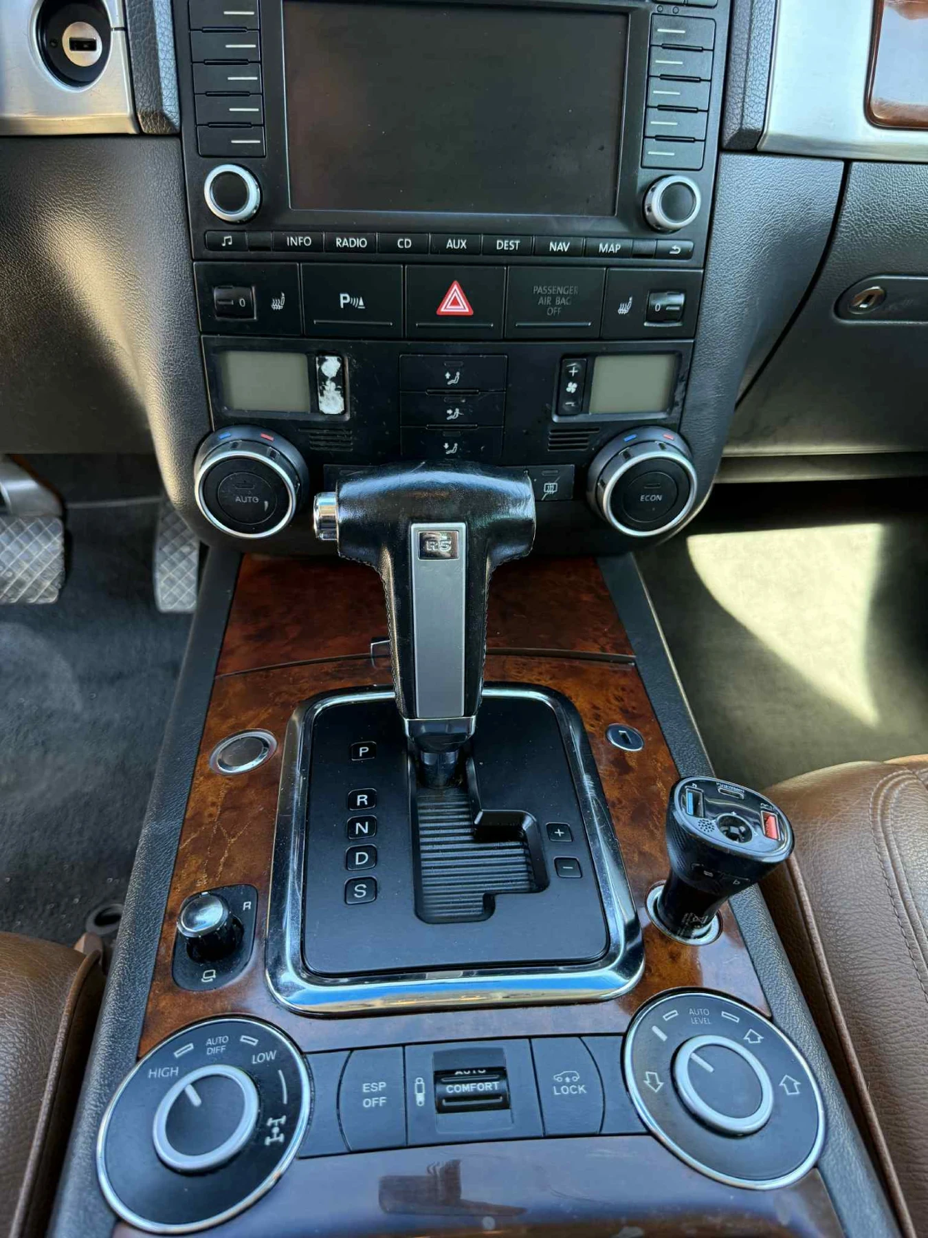 VW Touareg  - изображение 6