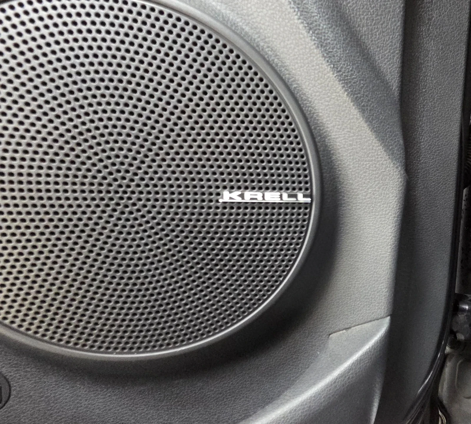 Hyundai Kona 64KWh/Premium/SOH100/Blue link, снимка 15 - Автомобили и джипове - 54117625