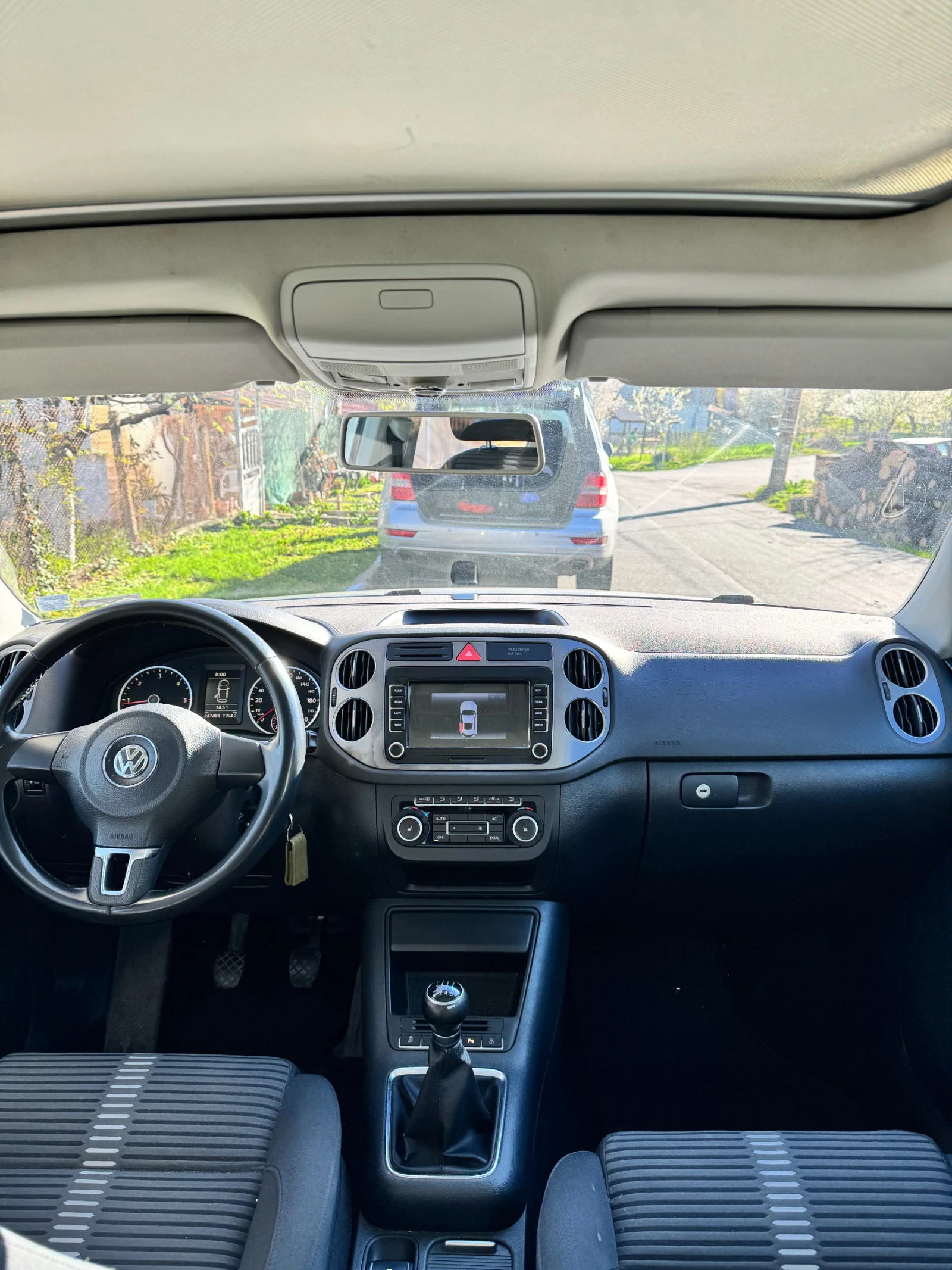 VW Tiguan 2.0 TDI 140 COMMON RAIL, снимка 7 - Автомобили и джипове - 54131292