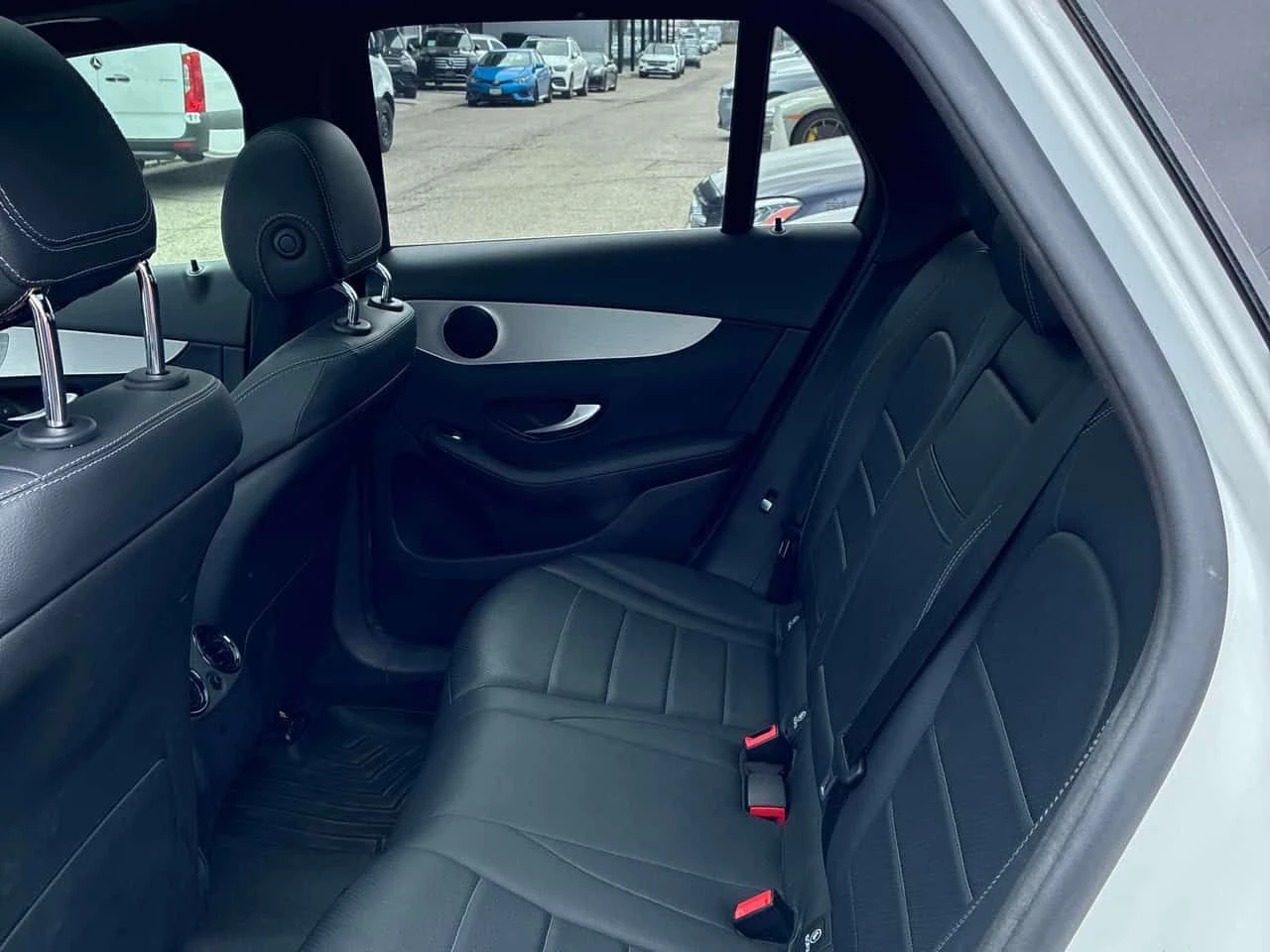 Mercedes-Benz GLC 300 | DISTRONIC | 360 | ПОДГРЕВ | ПАНОРАМА | , снимка 11 - Автомобили и джипове - 54307110