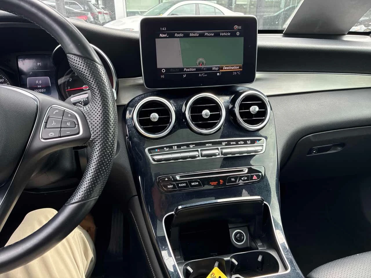 Mercedes-Benz GLC 300 | DISTRONIC | 360 | ПОДГРЕВ | ПАНОРАМА | , снимка 9 - Автомобили и джипове - 54307110