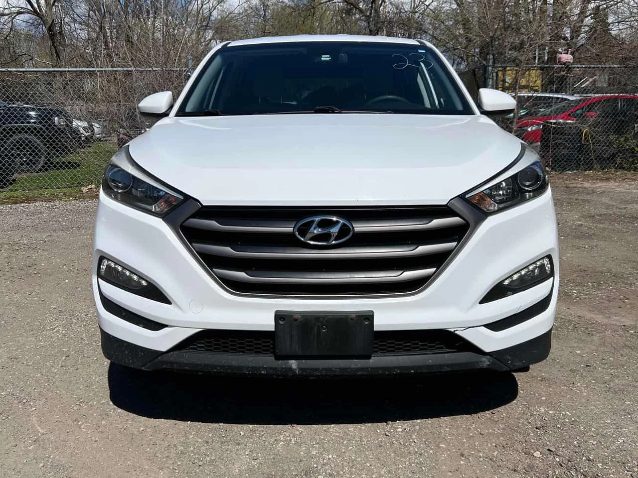 Hyundai Tucson * FWD 4dr 2.0L * CARFAX * 2 КЛЮЧА * KEYLESS * , снимка 6 - Автомобили и джипове - 54545606