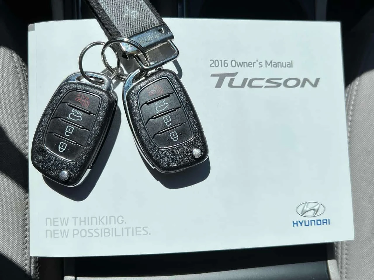 Hyundai Tucson * FWD 4dr 2.0L * CARFAX * 2 КЛЮЧА * KEYLESS * , снимка 14 - Автомобили и джипове - 54545606