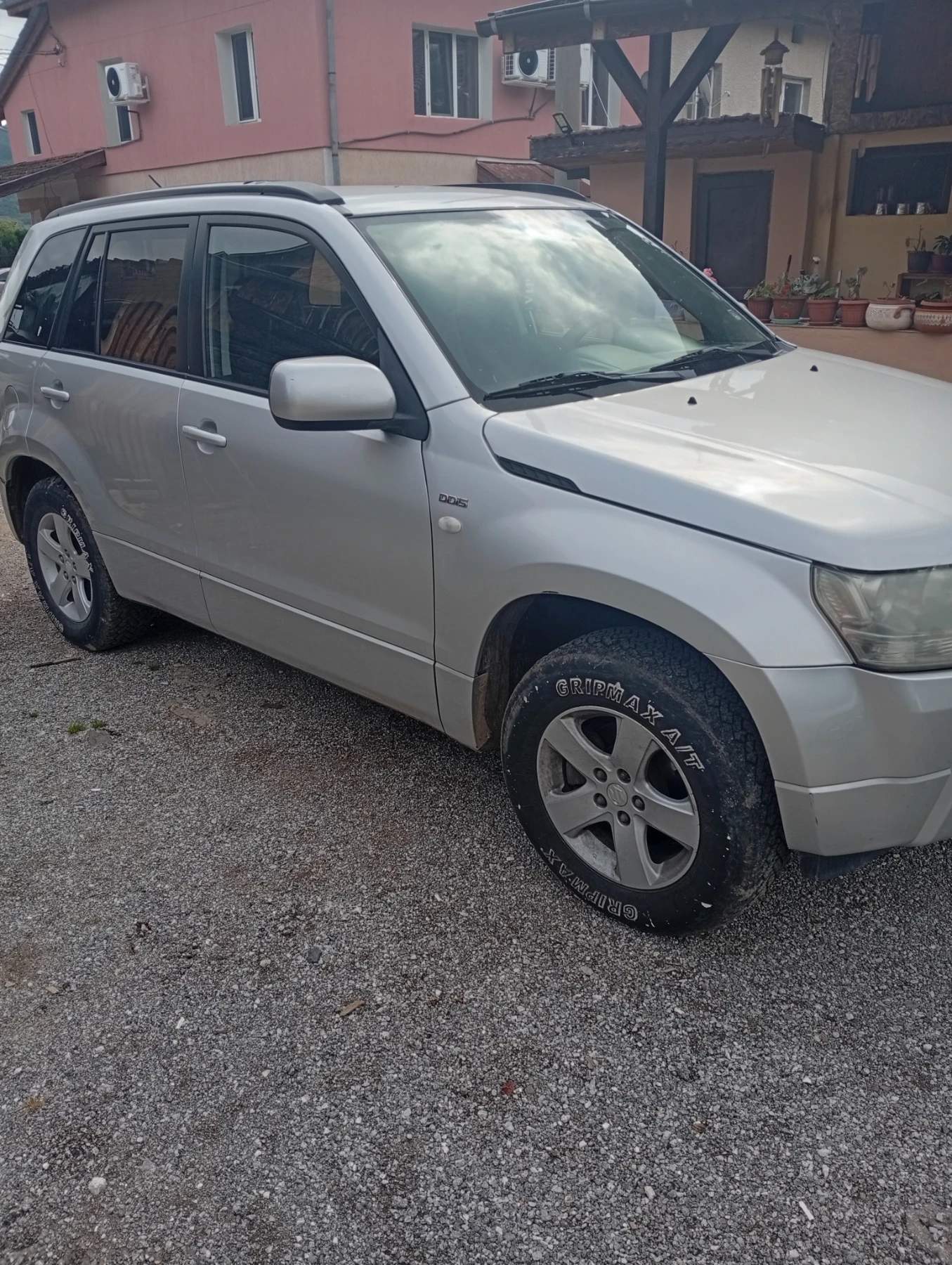 Suzuki Grand vitara 1.9 TDI, снимка 4 - Автомобили и джипове - 54622714