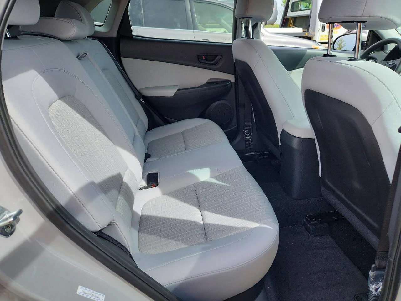 Hyundai Kona Sel, снимка 11 - Автомобили и джипове - 54699324