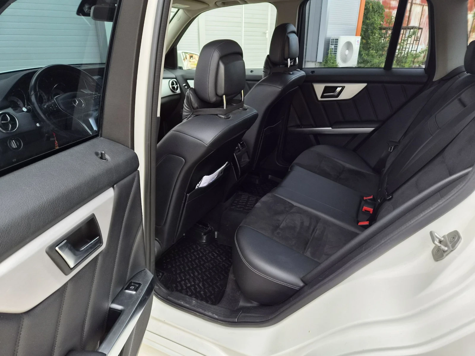 Mercedes-Benz GLK 2.2 170k.s, снимка 11 - Автомобили и джипове - 54748311