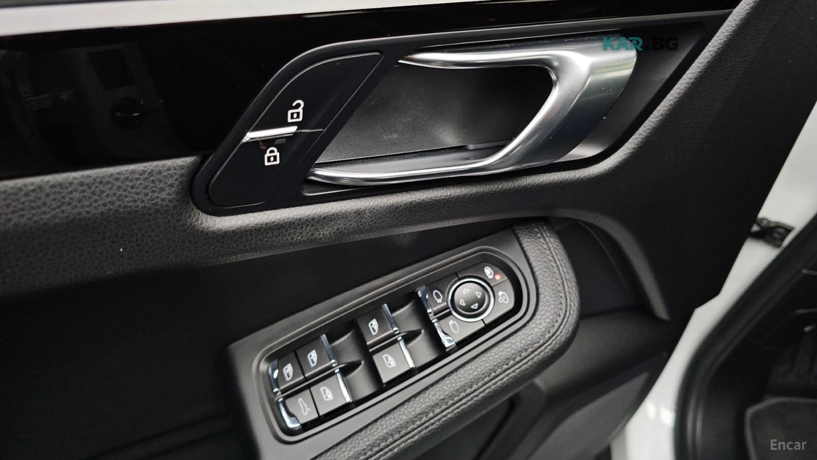 Porsche Macan * KEYLESS* Camera* ПОДГРЕВ* LED* , снимка 14 - Автомобили и джипове - 55133790