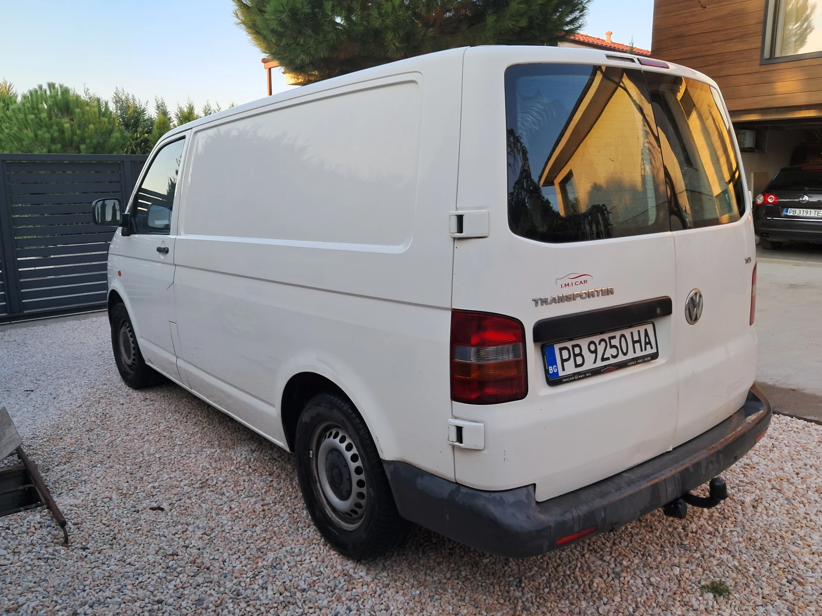 VW Transporter T5-216000 км., снимка 4 - Бусове и автобуси - 55639886