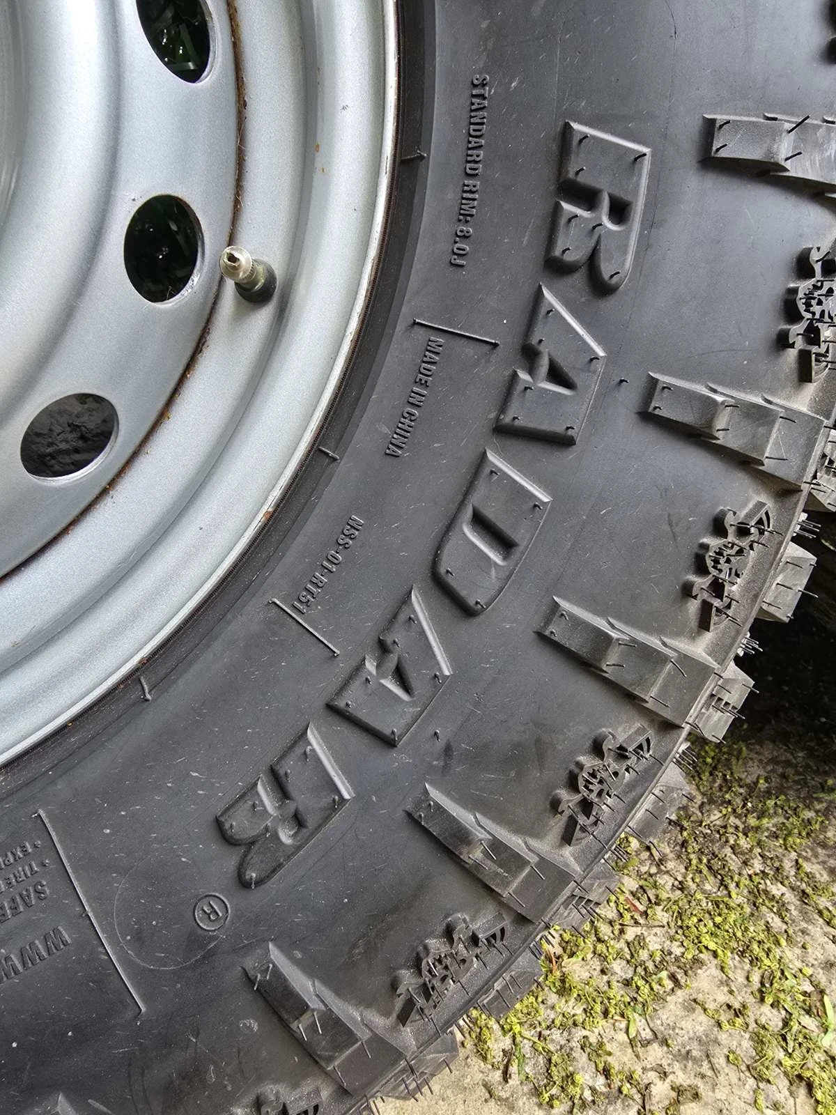 Гуми с джанти Други 285/75R16, снимка 13 - Гуми и джанти - 54543304