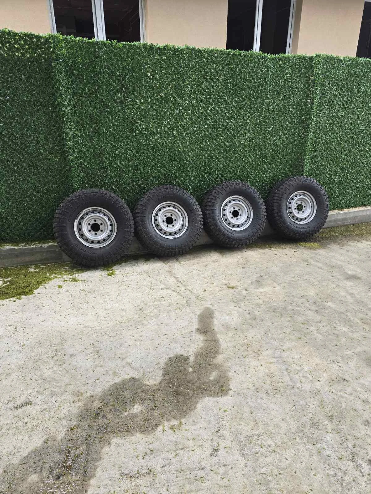 Гуми с джанти Други 285/75R16, снимка 12 - Гуми и джанти - 54543304