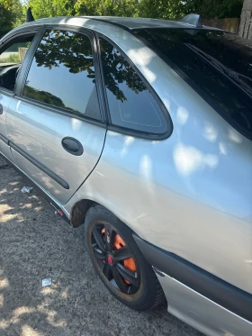 Renault Laguna 2.0 бензин , снимка 9