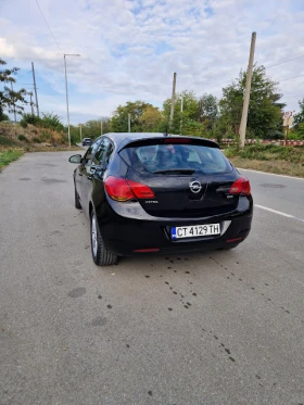 Opel Astra 1.7  J - 5000 € / 9779.15 лв. - 61230906 4