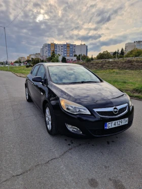 Opel Astra 1.7  J - 5000 € / 9779.15 лв. - 61230906 2