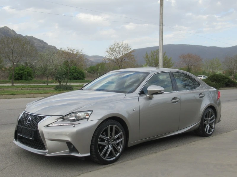 Lexus IS 300h F Sport * ПЕРФЕКТЕН* , снимка 1 - Автомобили и джипове - 44727067