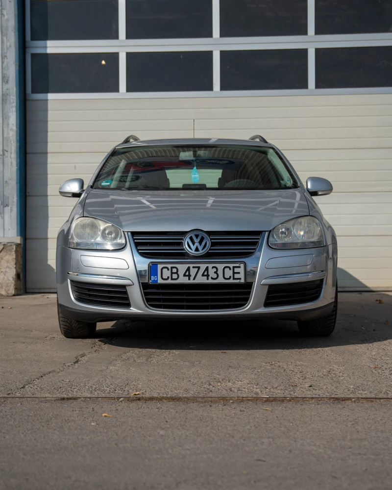 VW Golf, снимка 2 - Автомобили и джипове - 47810092