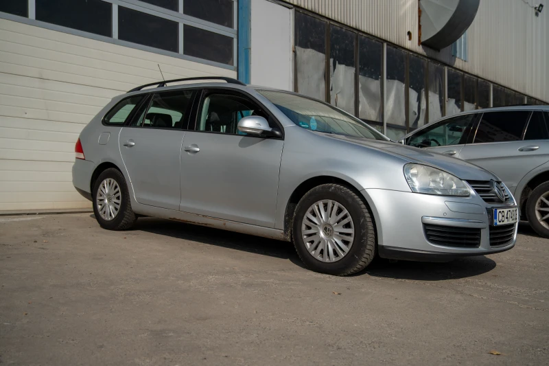 VW Golf, снимка 4 - Автомобили и джипове - 47810092