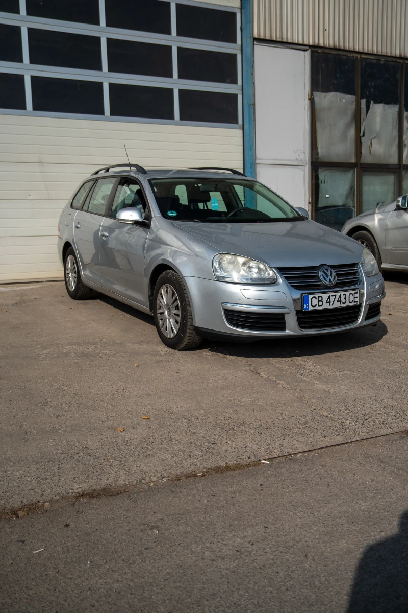 VW Golf, снимка 3 - Автомобили и джипове - 47810092